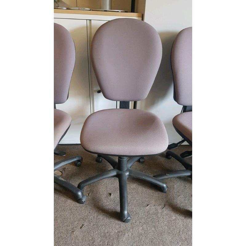 Good Quality fully ergonomic Office Swivel Chairs By Senetar Torasen