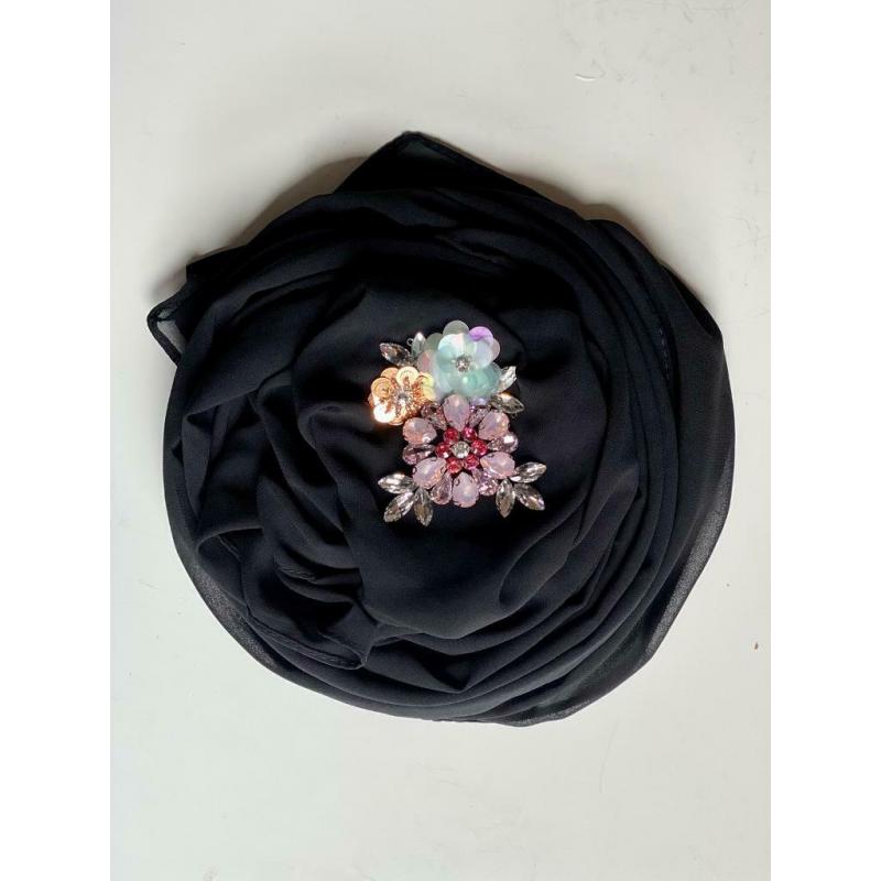 Embroidery hijabs