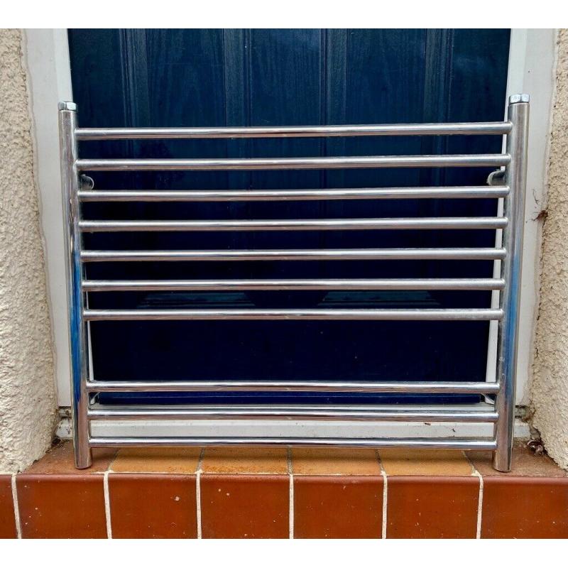 Stainless Steel Towel Rail H:750mm W:620mm D:90mm