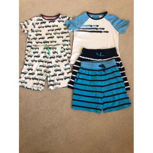 2 pairs M&S cotton pyjamas age 5-6