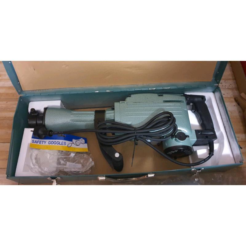 Jack hammer electric 2000w with bits and carry case NEW
