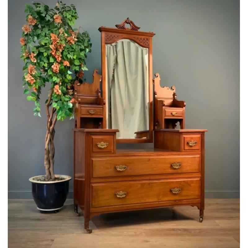 Attractive Large Antique Victorian Carved Walnut Dressing Table