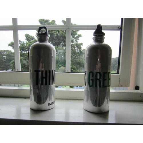 AUTHENTIC ONE LITRE volume SIGG TRAVELLER ALUMINIUM FLASKS