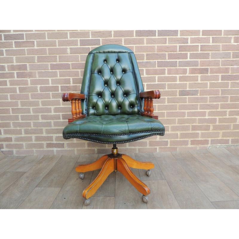 Directors Unique Shape Chesterfield Green Chair (UK Pre Christmas DELIVERY)