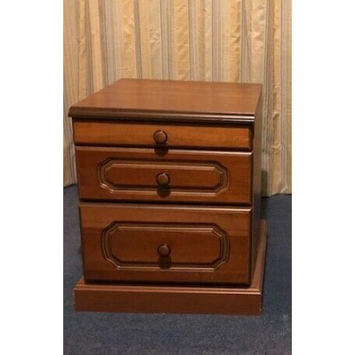 WARM WOOD FURNITURE SET X 5 PIECES