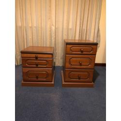 WARM WOOD FURNITURE SET X 5 PIECES