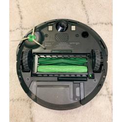 iRobot Roomba i7 (i7150) (13 month warranty) vacuum cleaner