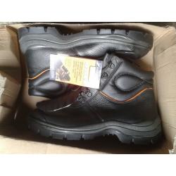 safety boots