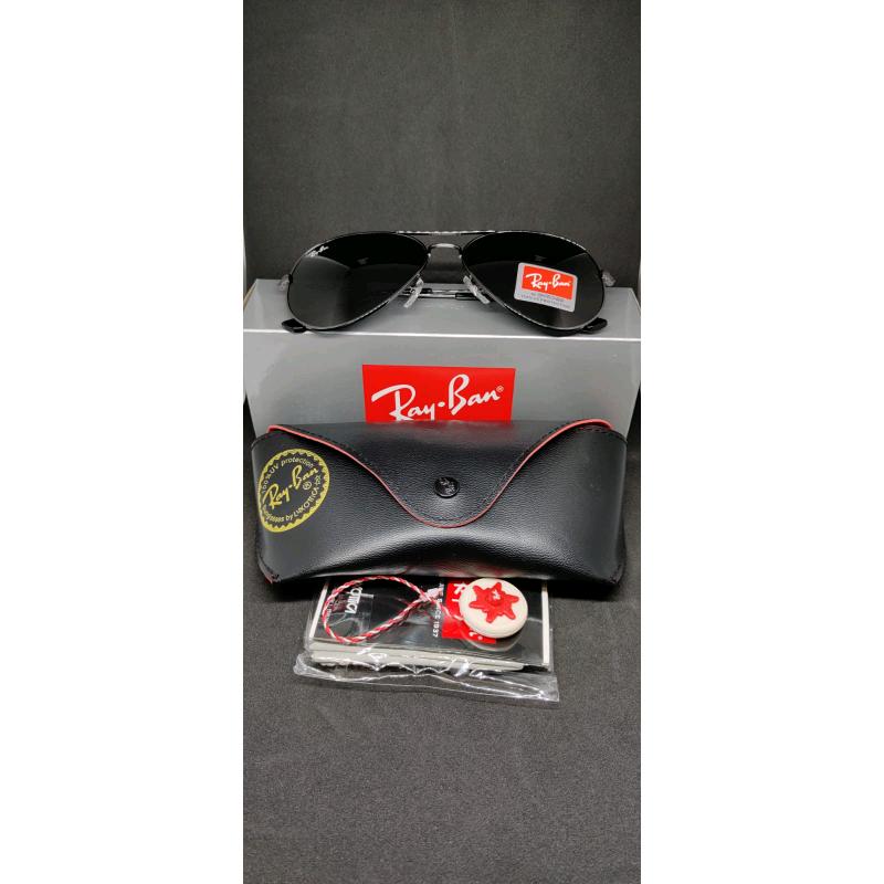 Ray-ban aviator sunglasses black
