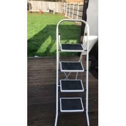 Step ladder