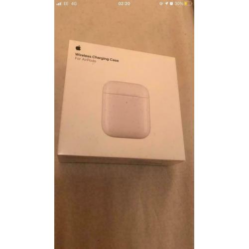 Apple AirPods Wireless Case