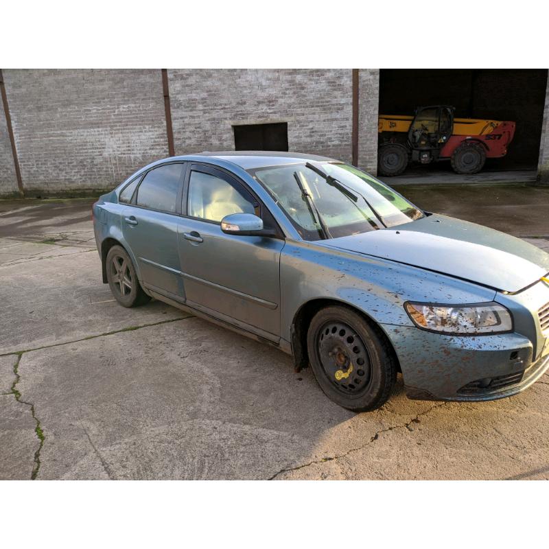 2008 Volvo S40 2.0 diesel for breaking