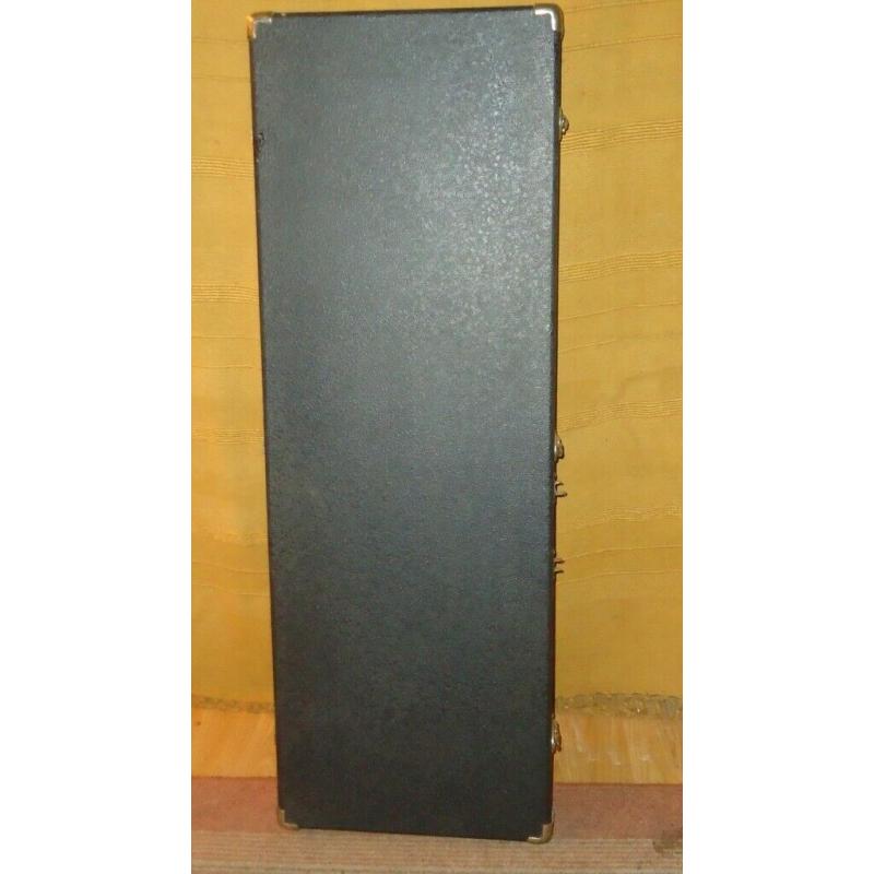 Vintage Guitar Hard case