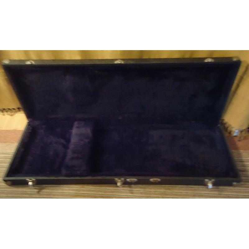 Vintage Guitar Hard case