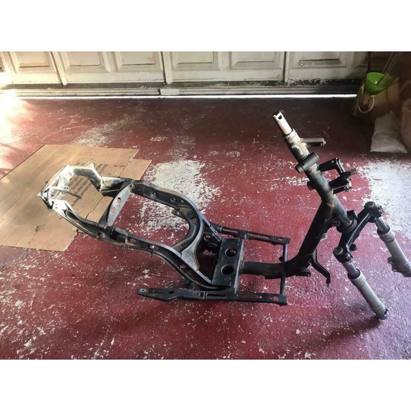 Piaggio Fly. 125 frame and fork