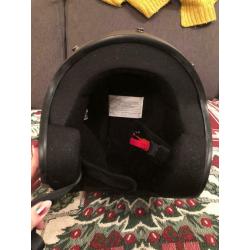 Motorcycle helmet