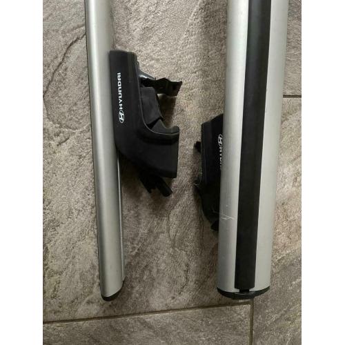 Hyundai Tucson roof bars