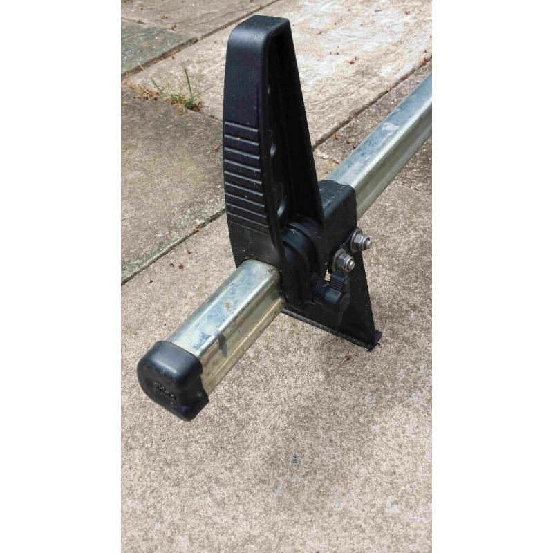 Rhino Delta Roof Bars x 2 for SWB Low roof Fiat Ducato 2006 Onwards L1H1