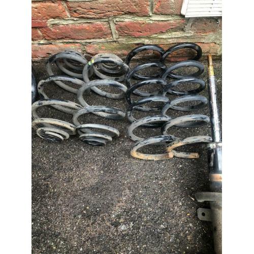 Vauxhall vivaro springs