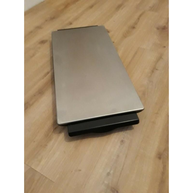 Large Cordless Hostess Hot Plate