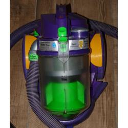 Refurbished Dyson DC05 Absolute cylinder vacuum cleaner in good condition.