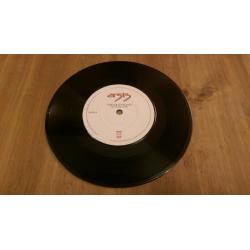 Aziz 'Middle Road' 7 inch Vinyl Single (Aziz Ibrahim)