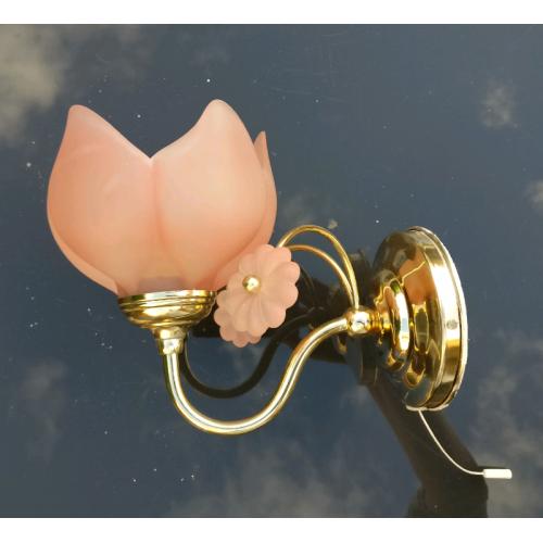 Lighting & Fixtures (3 available,?10 each)