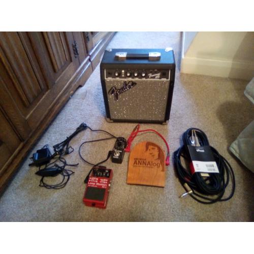 Boss loopstation rc3 fender 10g drumstation and more