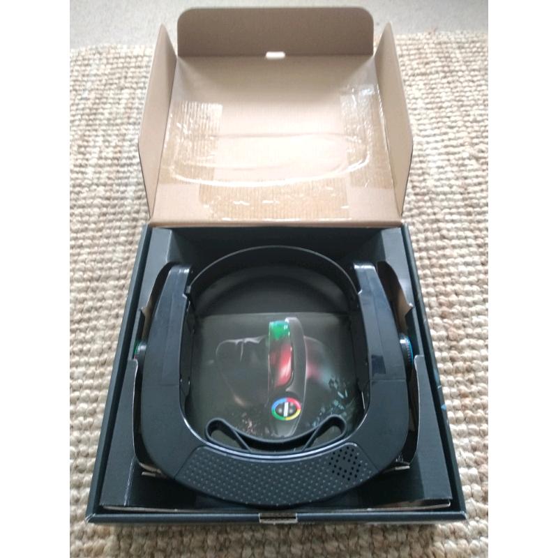 Hasbro Gaming Simon Optix