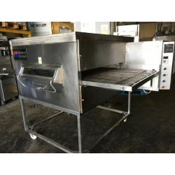 MIDDLEBY MARSHALL - PS200 / GAS 32 INCH FAST BAKE SET UP - CONVEYOR PIZZA OVEN