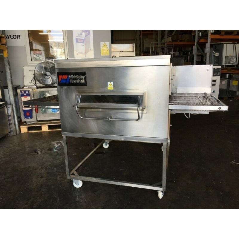 MIDDLEBY MARSHALL - PS200 / GAS 32 INCH FAST BAKE SET UP - CONVEYOR PIZZA OVEN