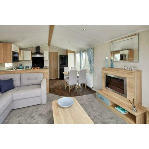 2021 3 Bed Holiday Home with timber deck and Pitch Fees