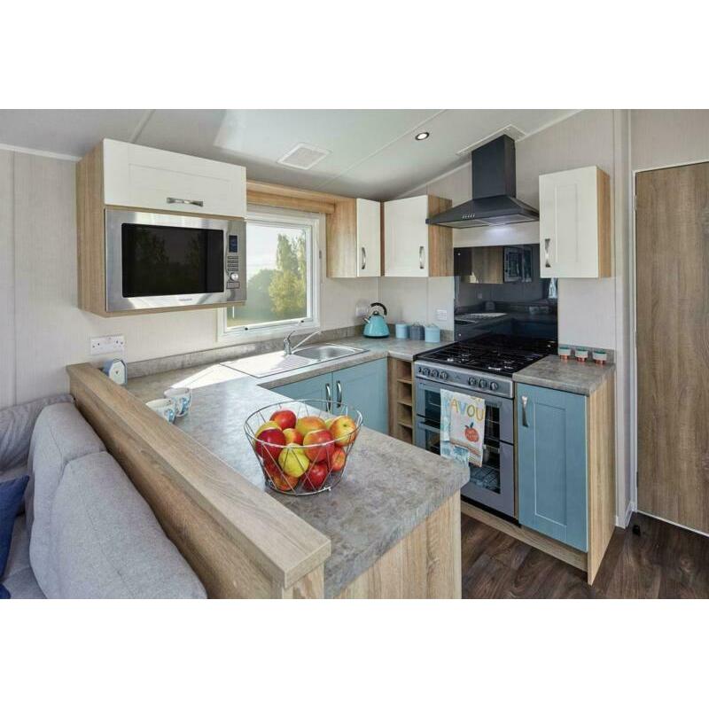2021 3 Bed Holiday Home with timber deck and Pitch Fees