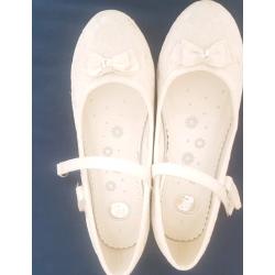 Flower girl communion wedding style pumps for girls