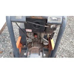 Bella Hatz diesel wacker plate