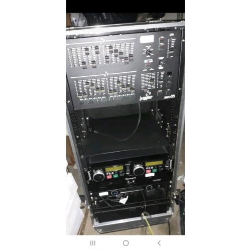 Dj equipment newmark and juggler zero 88