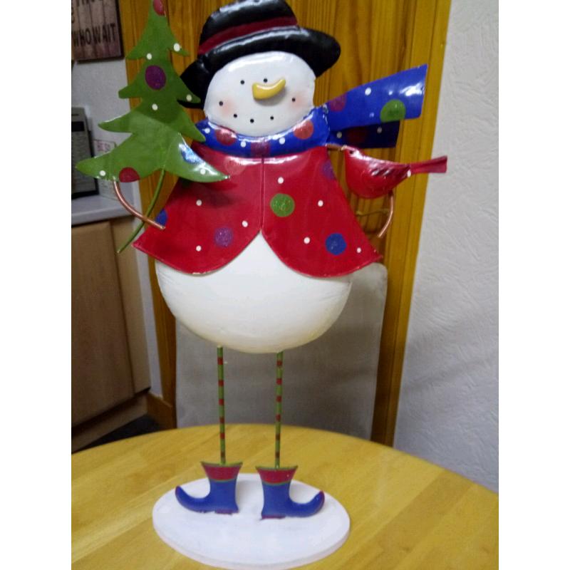 DEBENHAMS LARGE FESTIVE CHRISTMAS SNOWMAN