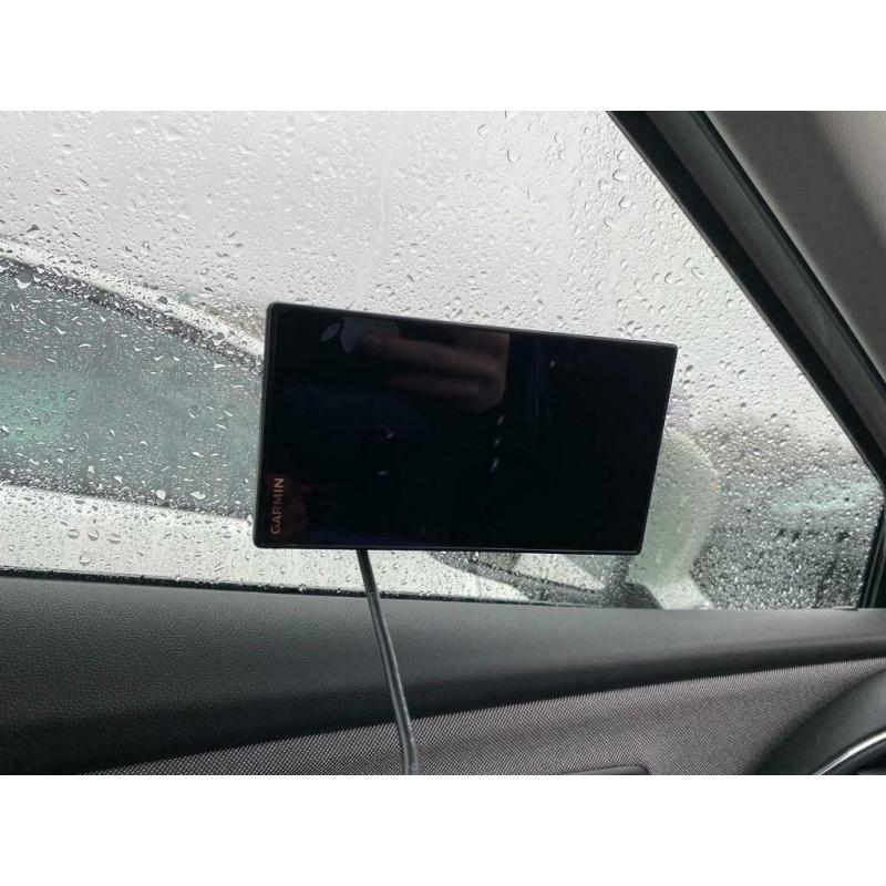 Garmin touchscreen sat nav!