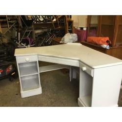 DUCAL PINE CORNER DESK