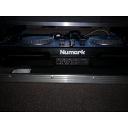 Numark mixdeck express and case