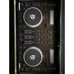 Numark mixdeck express and case
