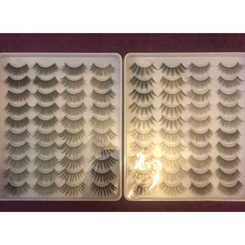 40 sets of eyelashes