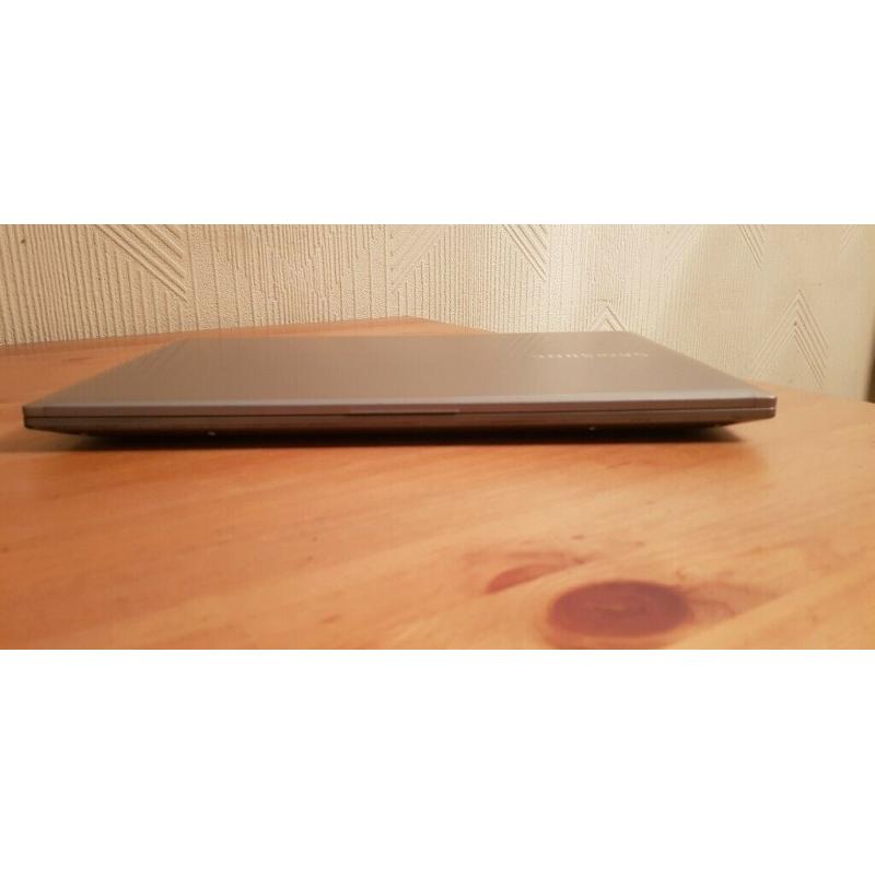 SAMSUNG CHRONOS SERIES 7 8GB RAM 128GB SSD intel core i5 2.60GHz Nvidia GeForce Touchscreen