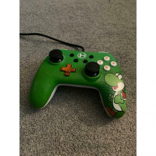 Mario Yoshi Nintendo Switch controller pad