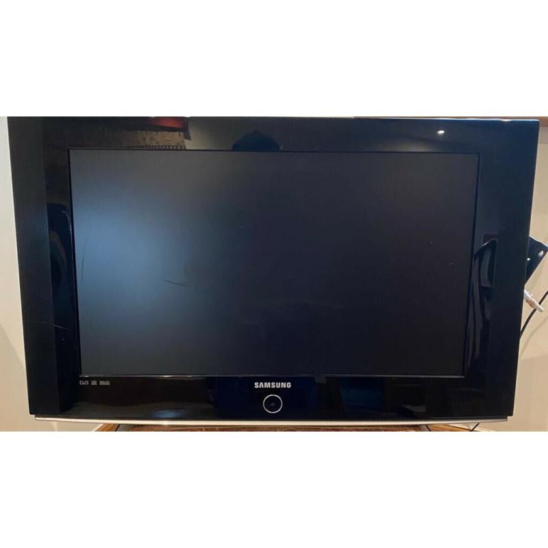 Samsung 32?? tv