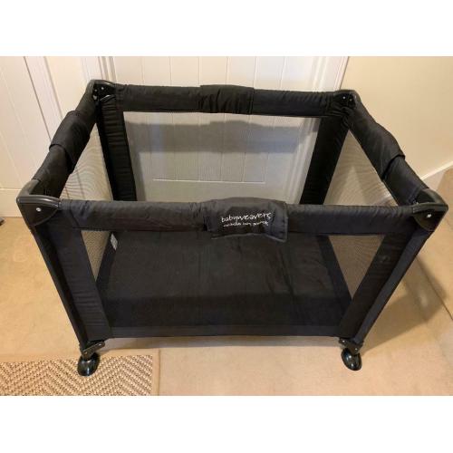 Free travel cot