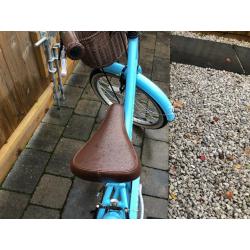Dawes Duchess girls blue bicycle 16inch wheel