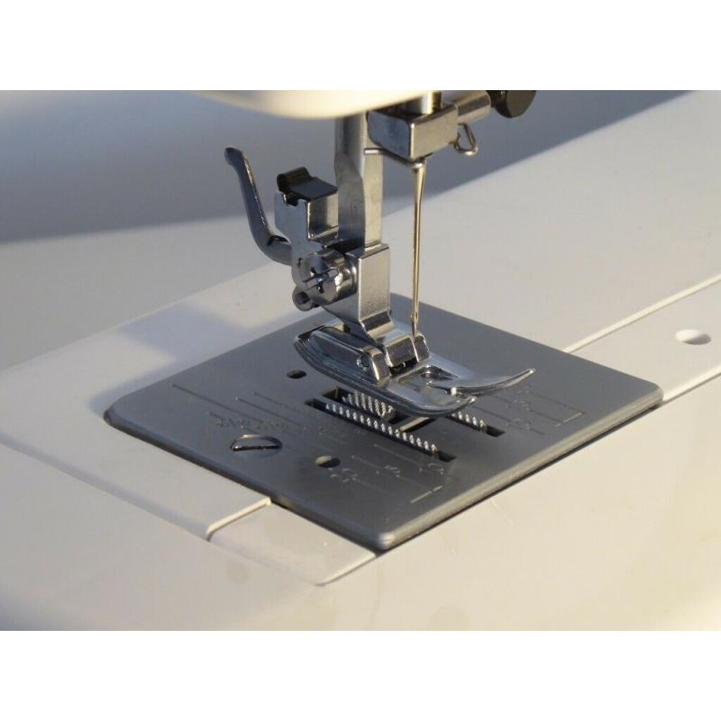 John Lewis JL110 Sewing Machine