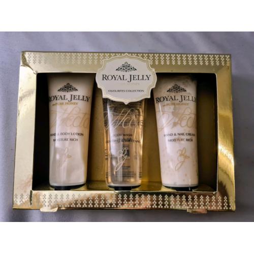 Royal jelly honey body gift set