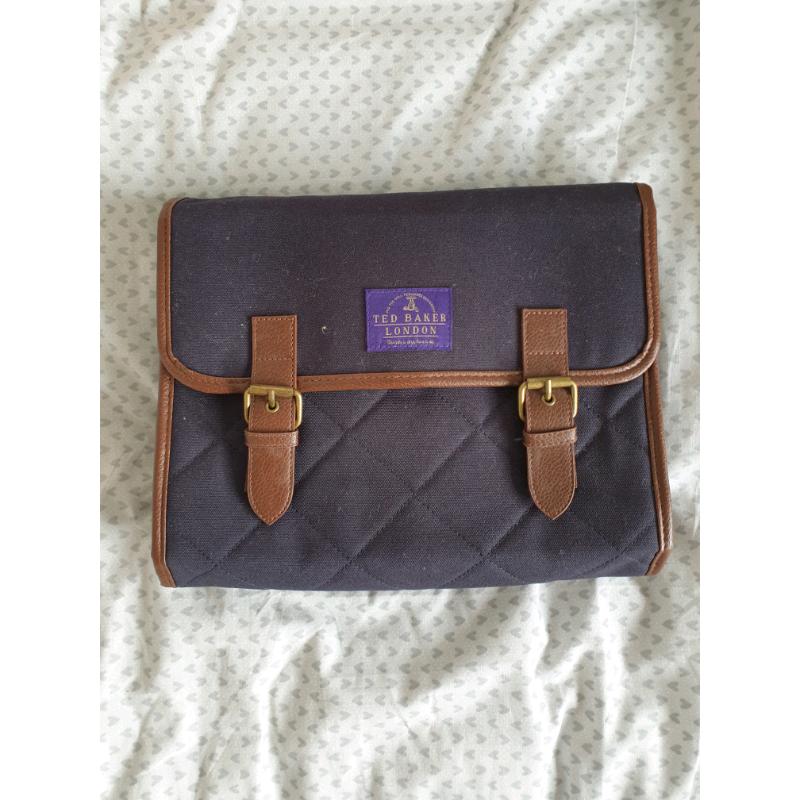 Ted Baker - Washbag